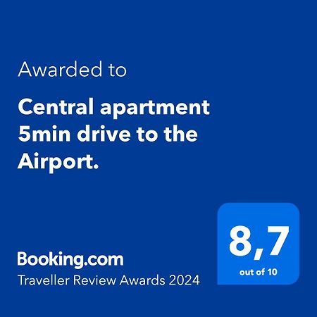 Central Apartment 5Min Drive To The Airport. Stockholm Kültér fotó